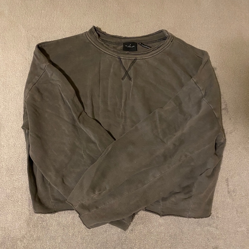 Urban Outfitters Long Sleeve Cropped Tee